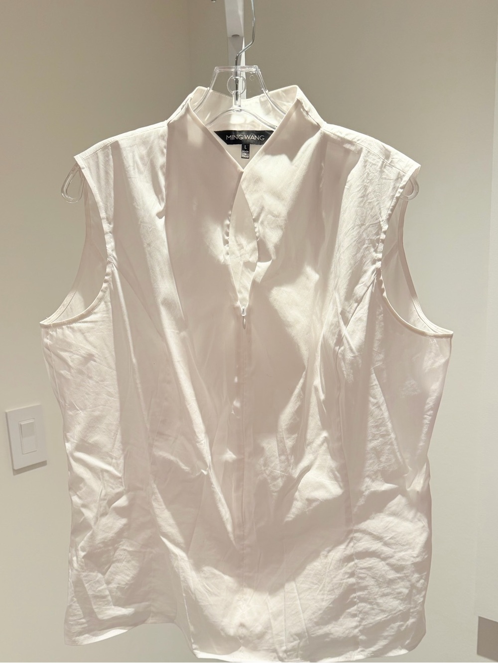 Ming Wang White Sleeveless Zip-Up Top